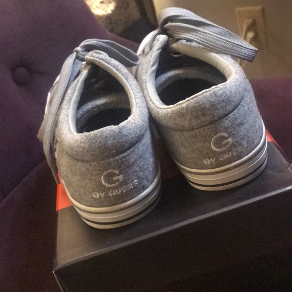guess sneakers grey